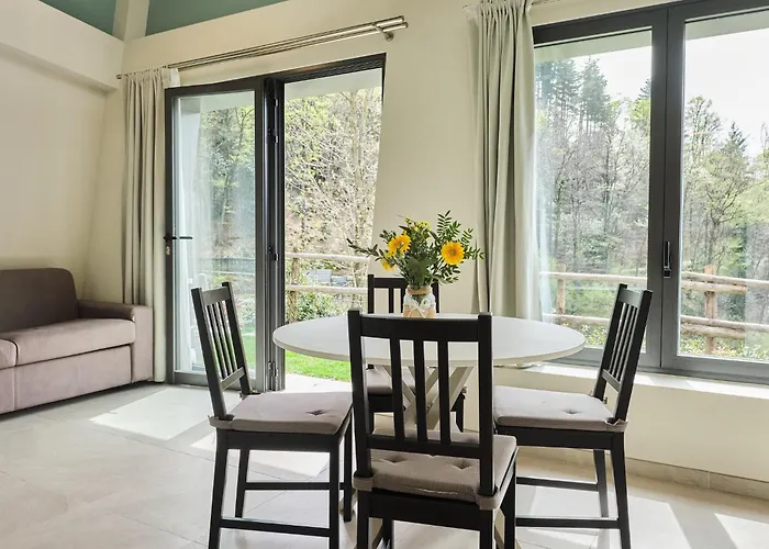 Rossolampone Feriegård San Bernardino Verbano