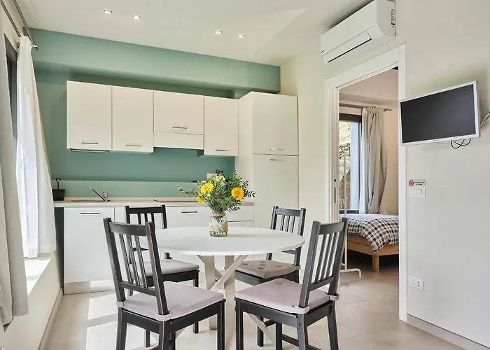 Rossolampone Feriegård *